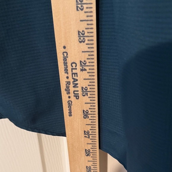 NWT- Eddie Bauer Men's Dark Blue Casual Button Down Outdoor Shirt - Picture 7 of 7